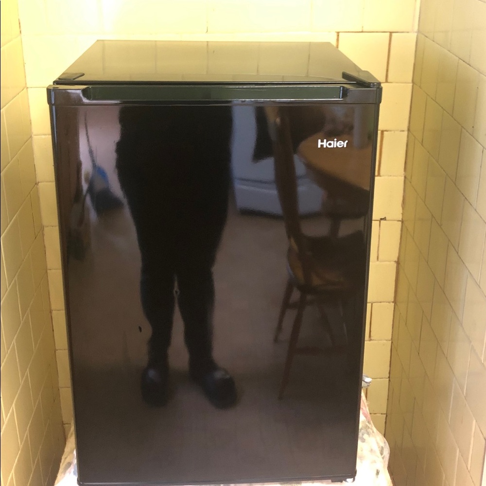 Mini Refrigerator “Haier”